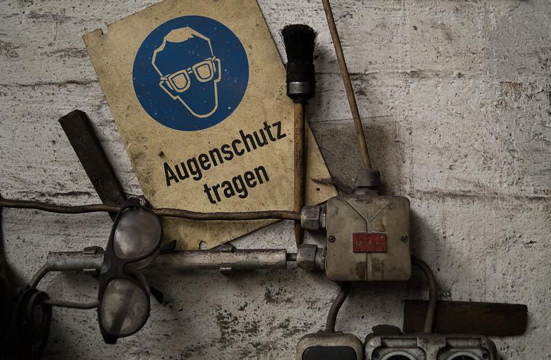 Augenschutz tragen