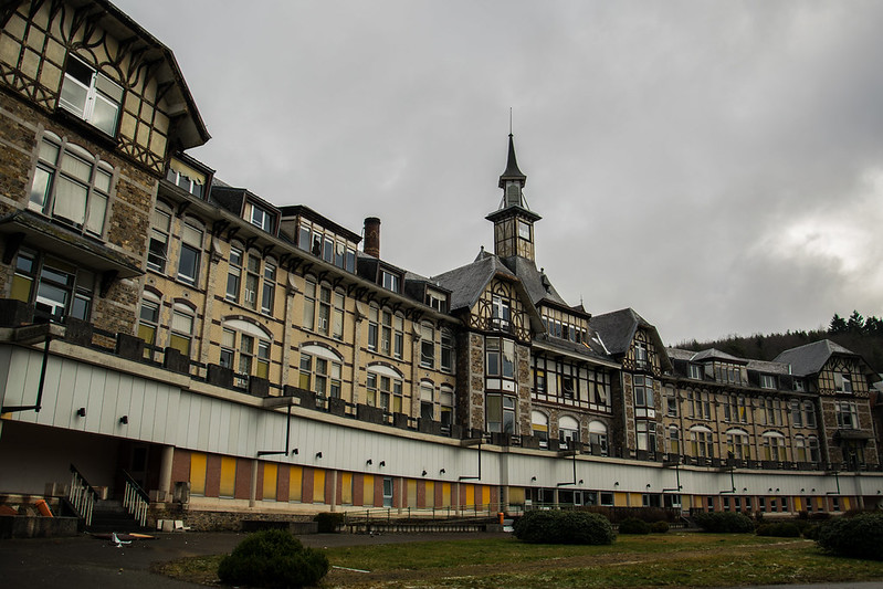 Sanatorium Du Basil #01