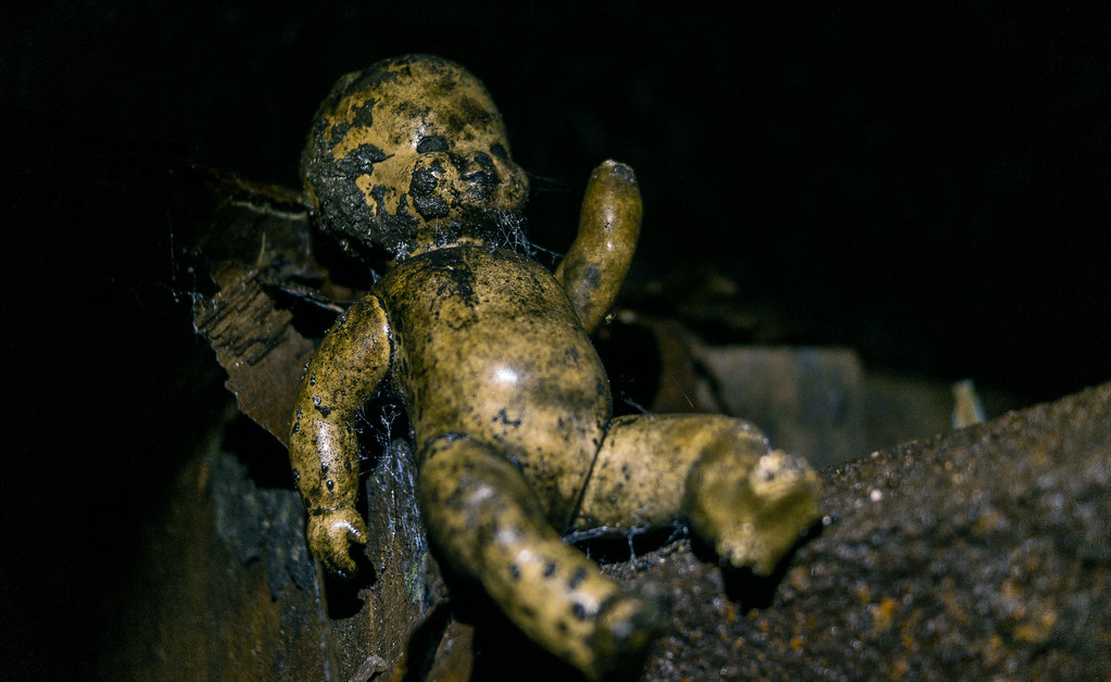 Secret Tunnels #06