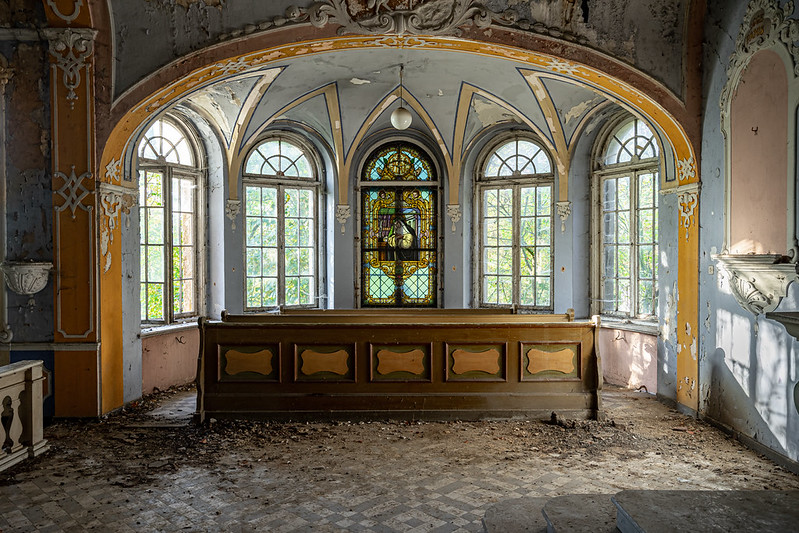 Mercy Town by Tobi_urbex #04